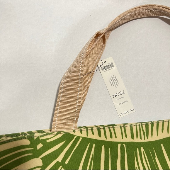 Chico's Tropical Palm Leaf Oversized Tote Bag & Pouch Set - Picture 10 of 15
